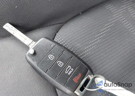 2014 Kia Rio Lx z USA, uszkodzony, nr VIN KNADM5A37E6369712